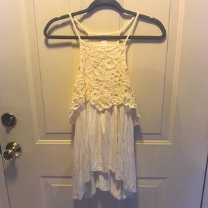 Sleeveless white dressy shirt